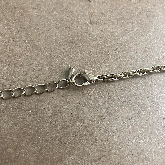 VINTAGE Gold Mesh Chain Necklace - Picture 7 of 7